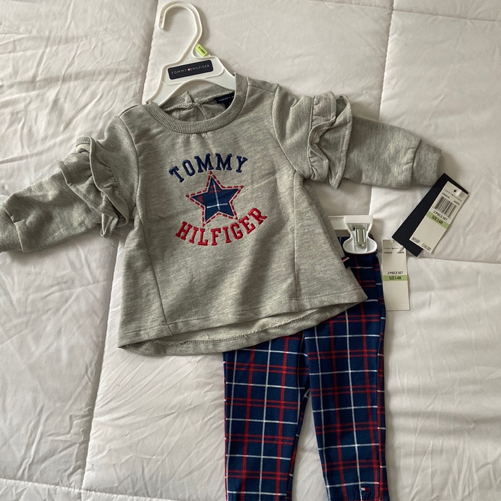 NWT Tommy Hilfiger Girls Set
